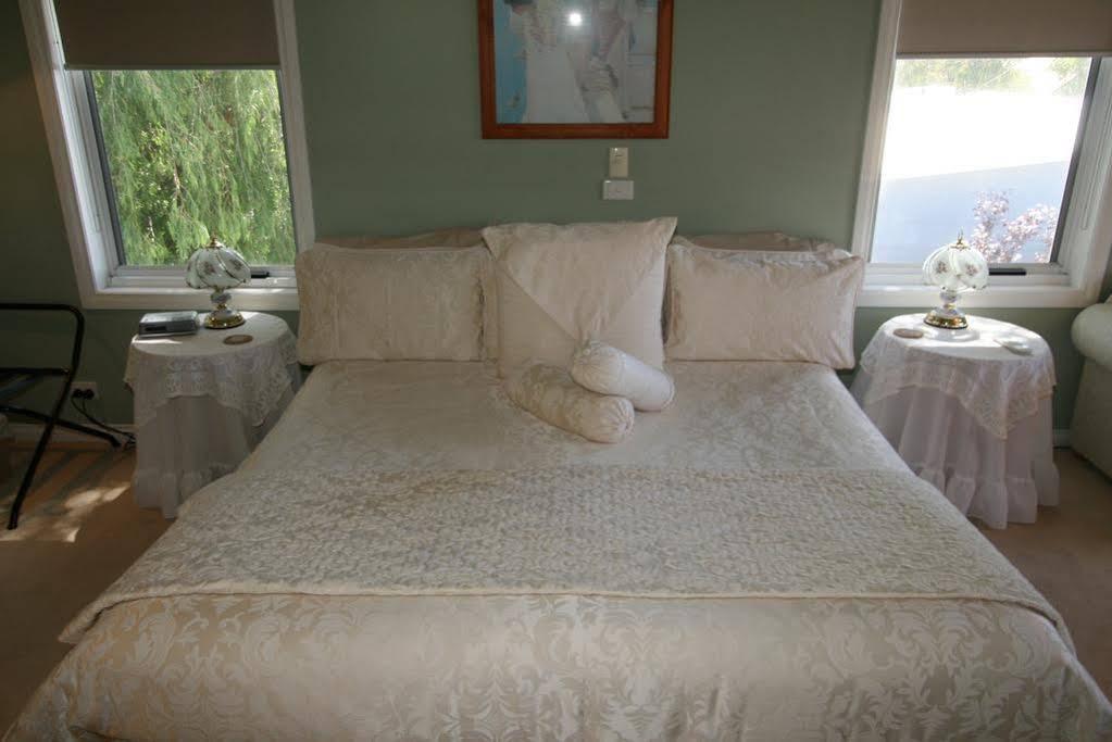 Silver Waters Bed & Breakfast Cowes Εξωτερικό φωτογραφία